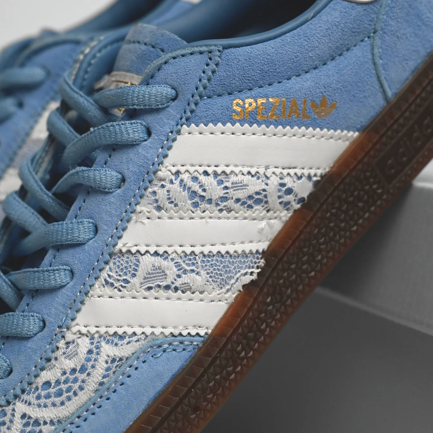 Flower Lace Blue Ice Adidas Spezial - Image 5