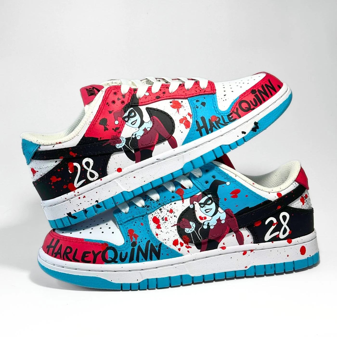 Harley Quinn Dunk Low - Image 4