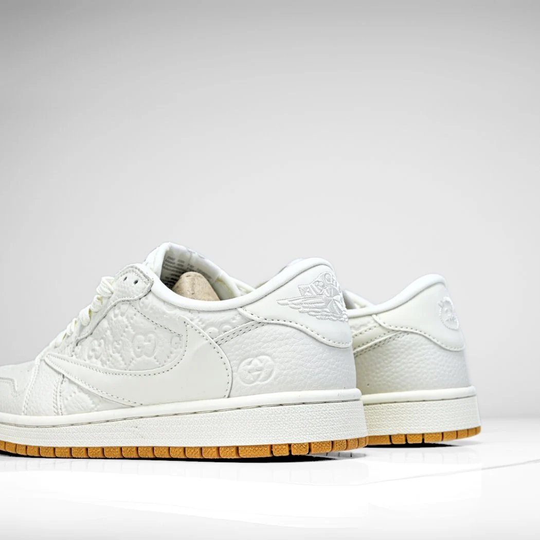 Signature GG Air Jordan 1 - Image 5